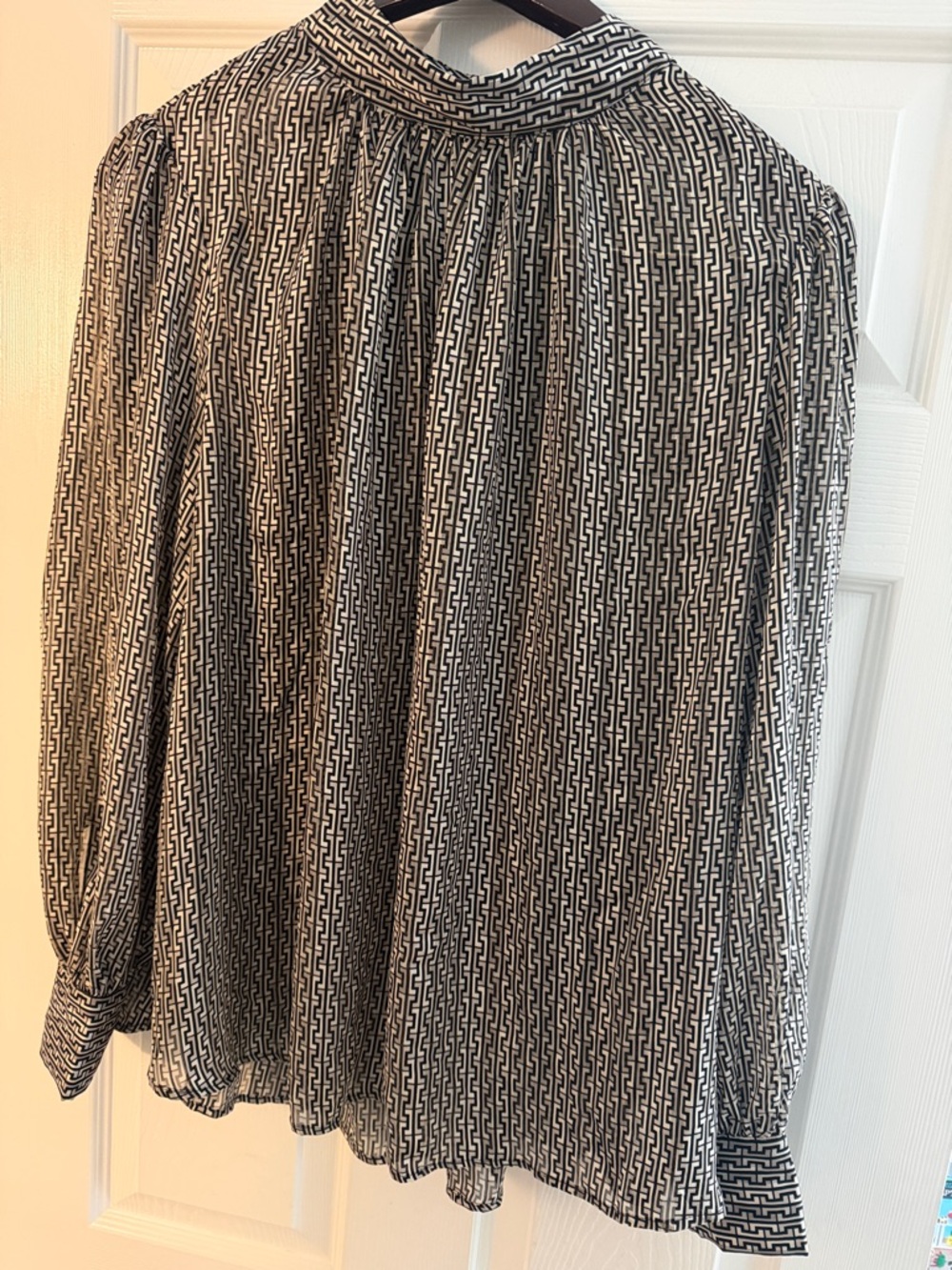 H&M Black and White Geometric Silk-Like Blouse